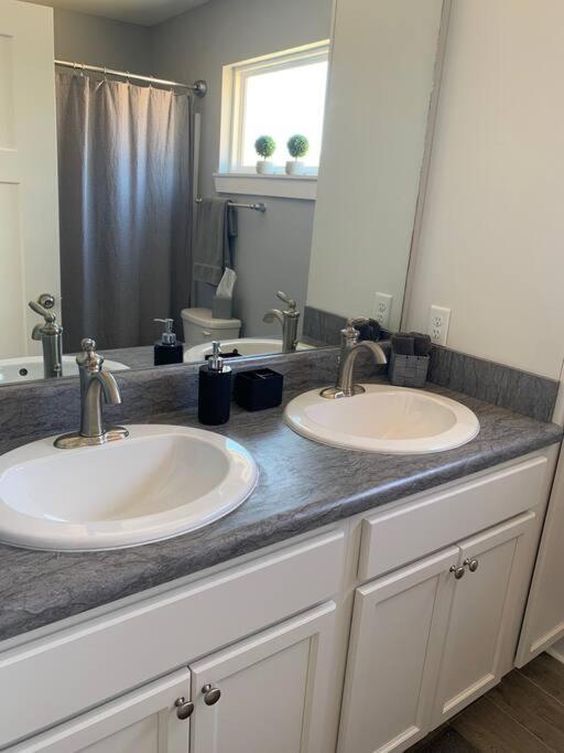 Newly Built Townhome Close To The Asheville Sites Candler Exteriör bild